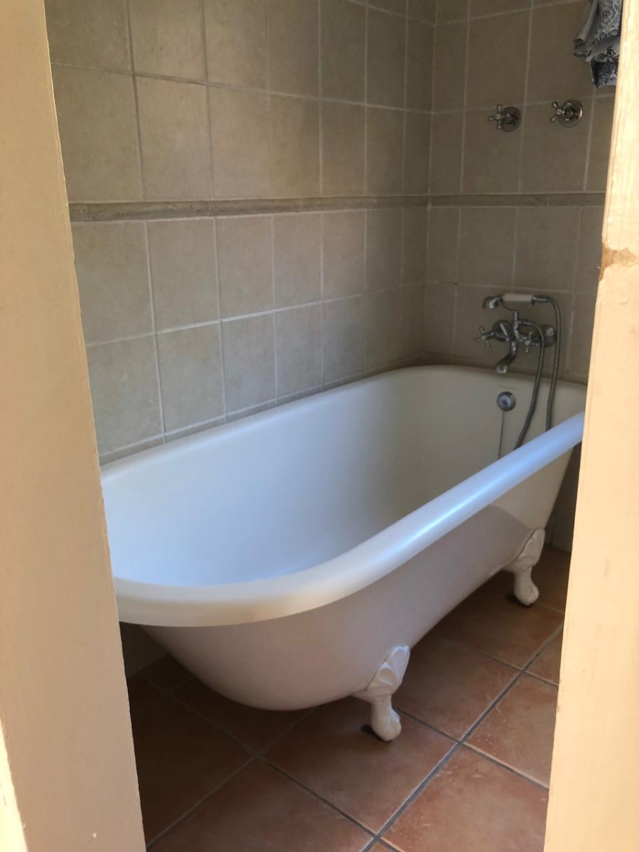 To Let 2 Bedroom Property for Rent in Newlands Western Cape